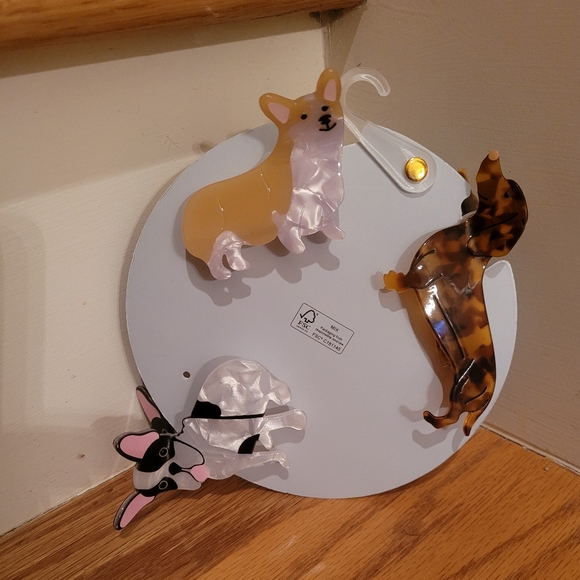 NEW Pink Linen Dog Hair Clips made with Recycled Plastic - Picture 2 of 2